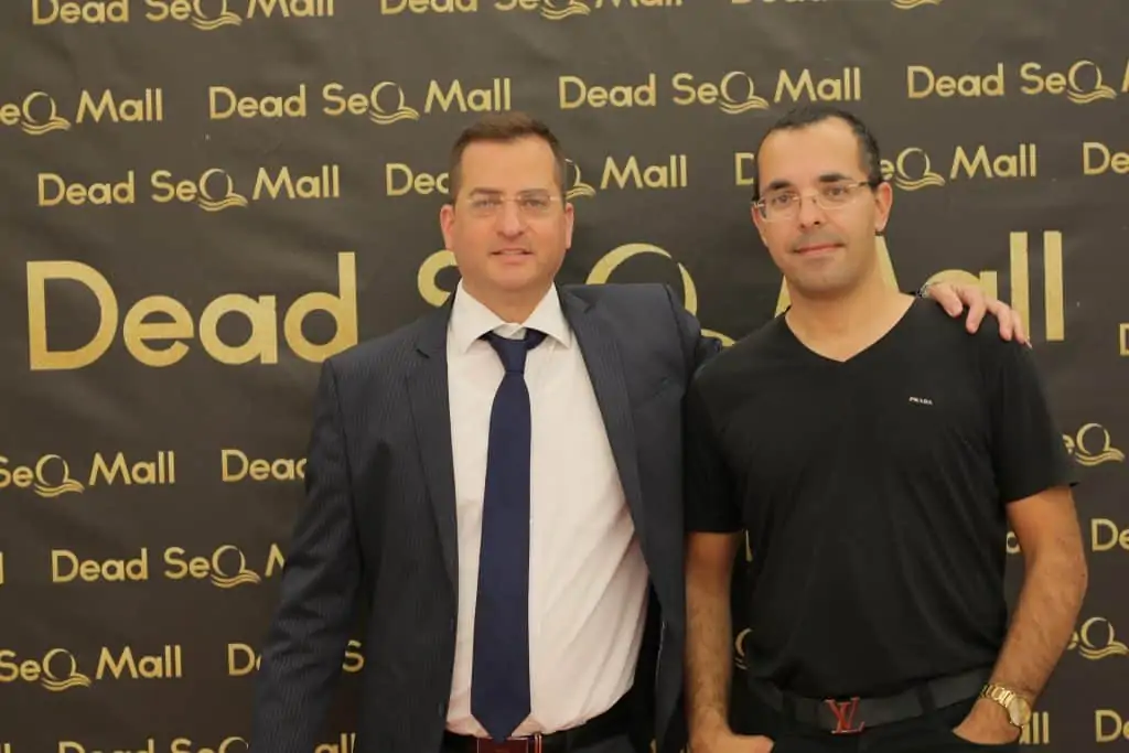 רונן מרדכי גרין עם חגי אדורם רונן מרדכי גרין עם חגי אדורם